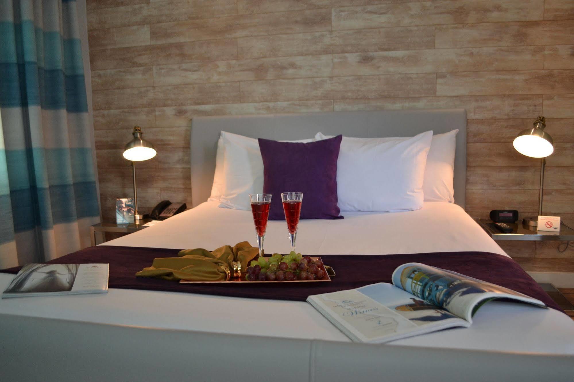 Shelley Hotel 3*